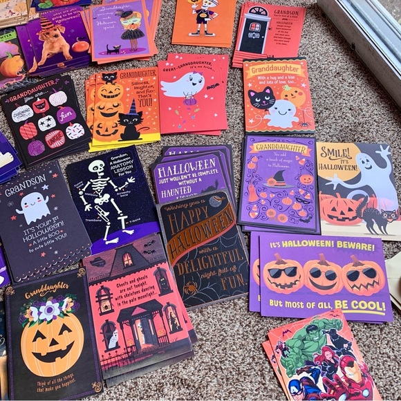 Lot of 25 Hallmark Halloween Greeting Cards Son Daughter Grandson Granddaughter - Picture 3 of 13